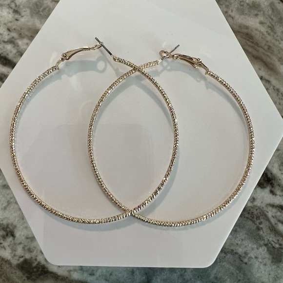 MIXIT Gold Toned Large 2 1/2” Hoop Earrings Sensitive Ears - Picture 2 of 2